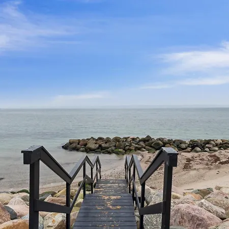 Lovely In Location Апартаменты